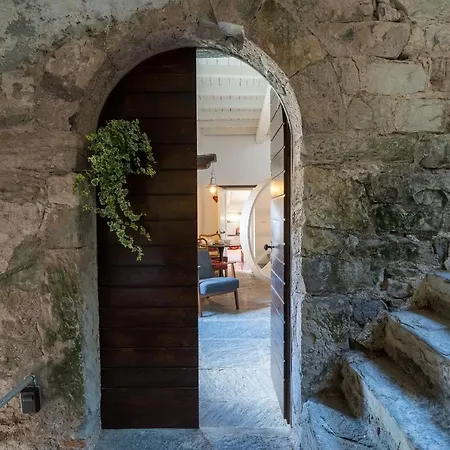 Διαμέρισμα Romantic View Apartment, Nesso, By Rent