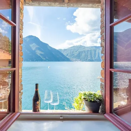 Romantic View Apartment, Nesso, By Rent Διαμέρισμα *