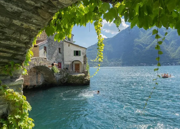 Romantic View Apartment, Nesso, By Rent Daire