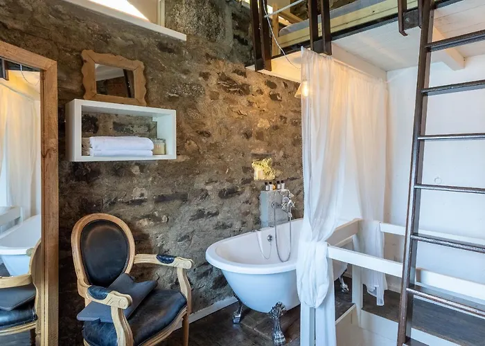 Daire Romantic View Apartment, Nesso, By Rent