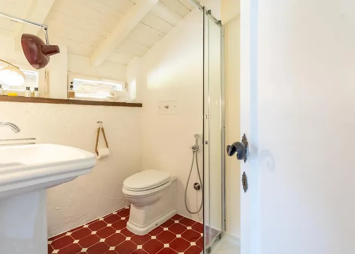 Romantic View Apartment, Nesso, By Rent Nesso