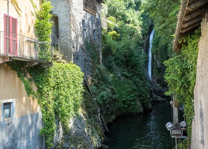 Daire Romantic View Apartment, Nesso, By Rent Nesso